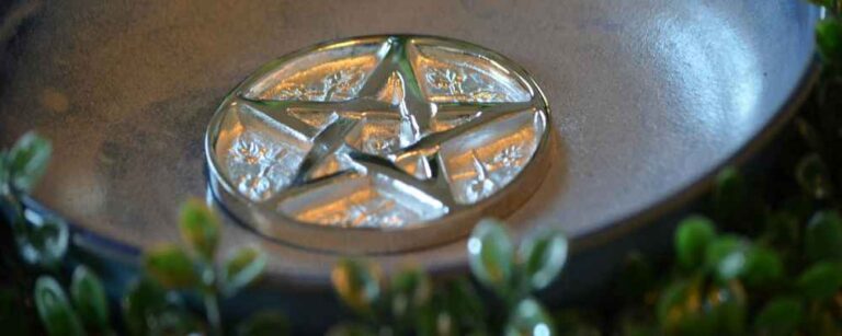 Het pentagram - Huis van de Wijze Vrouw